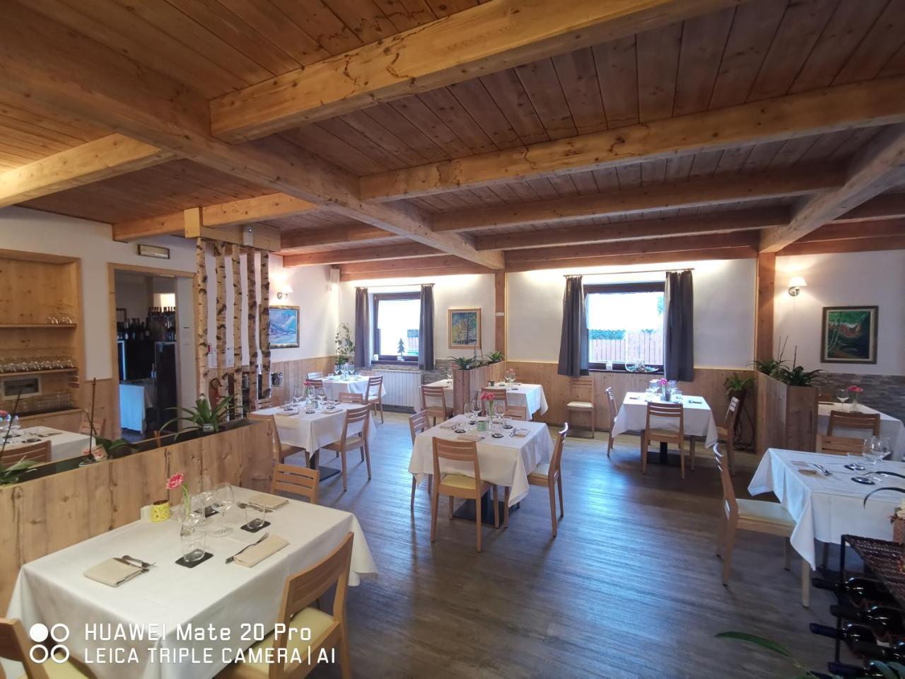 Hotel Tarvisio Four Seasons Экстерьер фото
